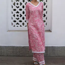 KALINI Floral Printed V-Neck Pure Cotton Straight Kurta With Trousers-picture-25
