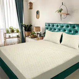 KLOTTHE Beige Geometric 300 TC King Bedsheet with 2 Pillow Covers-picture-16