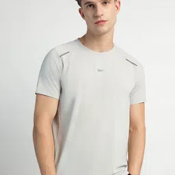 Reebok Men Solid Round Neck T-shirt-image-93
