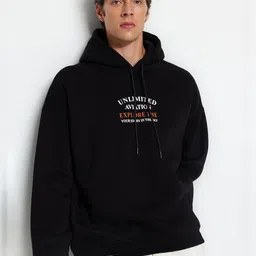 Trendyol Men Printed Sweatshirt-image-92