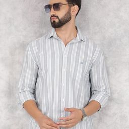 Crimsoune Club Men Smart Spread Collar Vertical Striped Cotton Slim Fit Casual Shirt-image-81