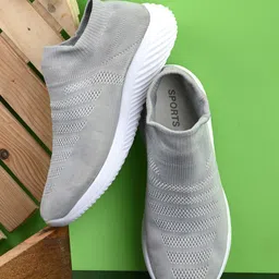 BIRDE Men Walking Non-Marking Slip-On Shoes-42