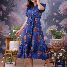 Pinly Peter Pan Collar Crepe Fit & Flare Dress-picture-19