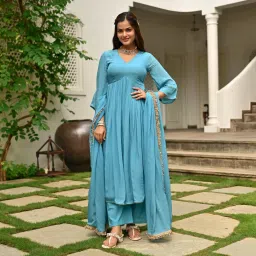 Solid Chiffon Stitched Flared/A-line Gown-picture-18