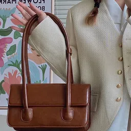 StyleCast x Revolte Handheld Bag-44
