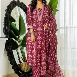 all about you Women Floral Printed Regular Kurta with Trousers & With Dupatta-picture-51