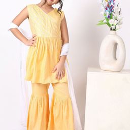 SILK SPARROW Girls Ethnic Motifs Panelled Gotta Patti Kurta with Sharara & With Dupatta-image-100