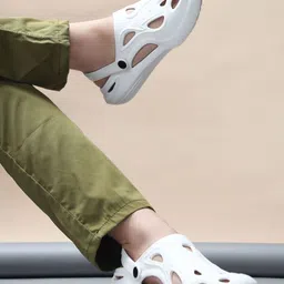 HRX by Hrithik Roshan Men Rubber Clogs-picture-15