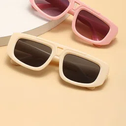 AUGEN Unisex Brown Lens & Black Rectangle Sunglasses with-picture-14