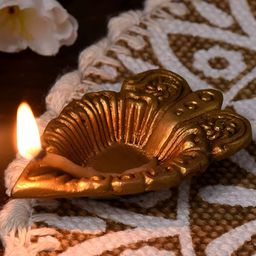 Indianshelf Attractive Leaf Diwali Diya-image-23