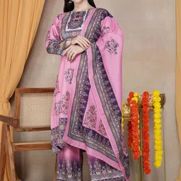 Moda Rapido Women Pink Viscose Rayon Kurta Sets-picture-24