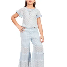 Lei-Chie Girls Top with Capris-11