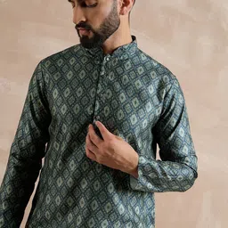 Anouk Men Sequinned Kurta image 4