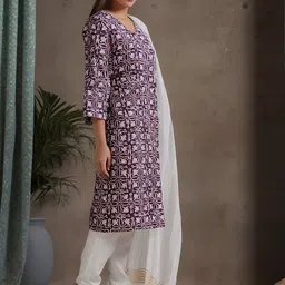 Moda Rapido Floral Printed V-Neck Straight Kurta With Trousers & Dupatta-image-28