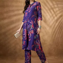 Globus Mandarin Collar Floral Print Front Slit Straight Kurta With Pants Fusion Set-29