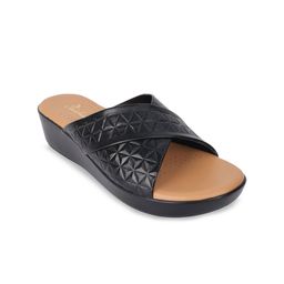 Padchin Textured PU Wedge Sandals-5