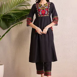 Indo Era Women Yoke Design Empire Thread Work Liva Kurta with Trousers-32