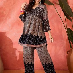 Sangria Printed V-Neck Top With Trouser Co-Ords-picture-11