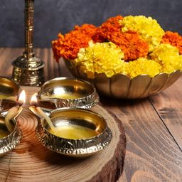 The Spiritual Living 4Pcs Beige Textured Diyas-image-15
