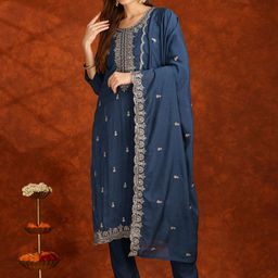 Berrylicious Women Embroidered Regular Sequinned Kurta with Trousers & With Dupatta-10