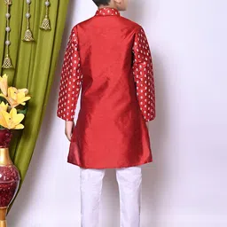 BAESD Boys Embroidered Regular Sequinned Dupion Silk Kurta with Pyjamas image 4