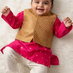 Sangria Boys Embroidered Pure Silk Kurta & Pyjamas With Waistcoat-picture-22