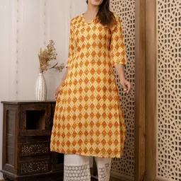 SZN Women Yellow Cotton Kurtas-picture-16