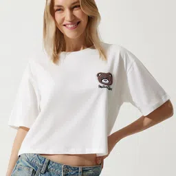Happiness istanbul Women Solid Round Neck Cotton T-Shirt-image-93