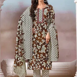 Varanga Women Floral Printed Regular Kurta with Trousers & With Dupatta-5