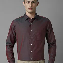 Louis Philippe Men Spread Collar Textured Printed Cotton Slim Fit Formal Shirt-image-121