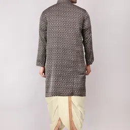 ADARNIYA Men Embroidered Straight Kurta Set-image-15