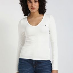 Tommy Hilfiger Women Monochrome Pockets Slim Fit T-shirt-image-85