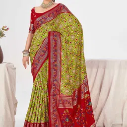 TIRA Silk Blend Patola Saree-picture-39