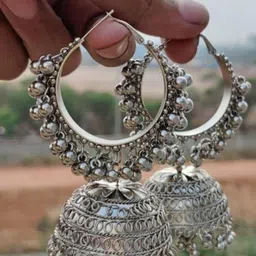 ISLANA Circular Drop Earrings-7