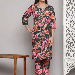 Vetrokart Girls Floral Printed Regular Kurta with Trousers-picture-53