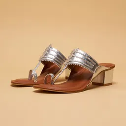 ERIDANI Women Textured Ethnic Block Mules-7