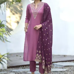 SHREE LAXMINARAYAN EXPORT Women Embroidered Kurta & Pant With Chanderi Jecard Dupatta-picture-26