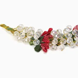 VAGHBHATT Beaded Hair Accessory image 3