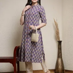Women Paisley Viscose Rayon A-line Kurta-image-2