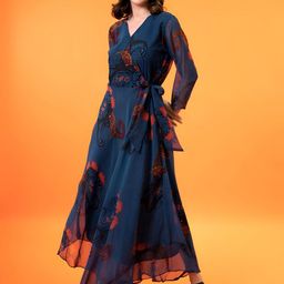Fashion2wear Ethnic Motifs Print Fringed Georgette Maxi Dress-image-77