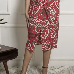 Label Tanvee Printed Halter Neck Crop Top & SkirtCo-OrdsSet-picture-4