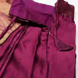 Payu Semi-Stitched Lehenga & Unstitched Blouse With Dupatta image 2