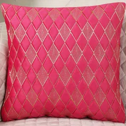 TANLOOMS Magenta & Gold-Toned Geometric Velvet Square Cushion Covers-image-6