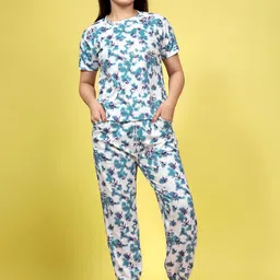 SAKARMAA Women Printed T-shirt With Jogges-picture-6