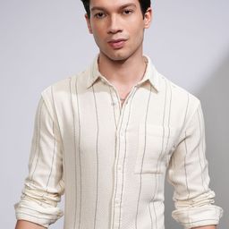 HIGHLANDER Men Relaxed Fit Spread Collar Vertical Striped Cotton Casual Shirt-image-91
