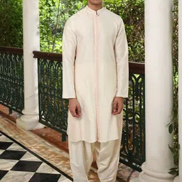PATR Men Solid Straight Kurta with Pyjama-40