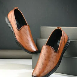 BUCIK Men Slip-On Loafers-picture-43