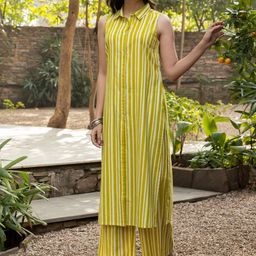 FIORRA Women Striped Regular Pure Cotton Kurta with Trousers-28