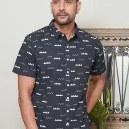 Mast & Harbour Men Geometric Printed Spread Collar Cotton Casual Shirt-image-89