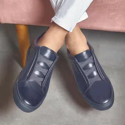 Tresmode Men Leather Slip-On Sneakers-picture-46
